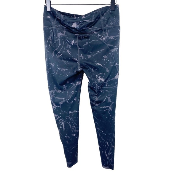 Athleta Velocity Stash Pocket Marble 7/8 Tight - Picture 4 of 7